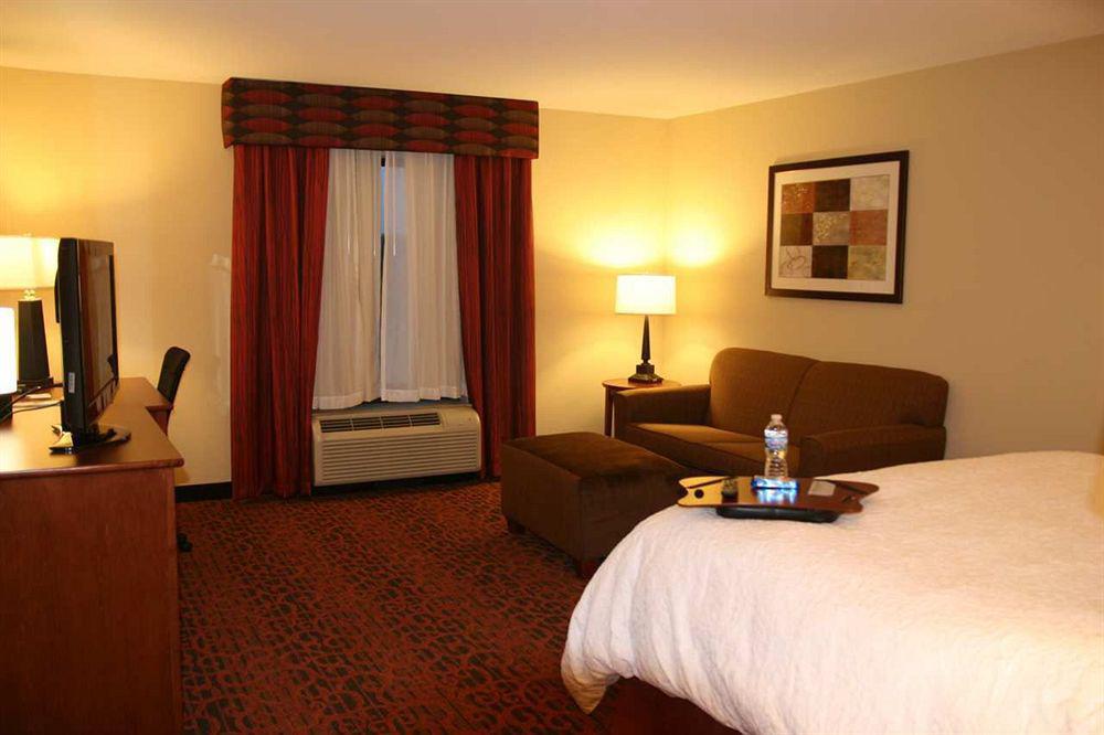 Hampton Inn Muscatine Cameră foto